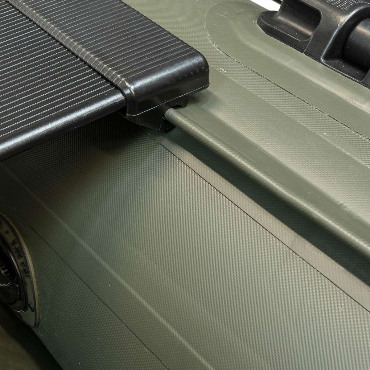 Barca raptor 230, foto de detalle