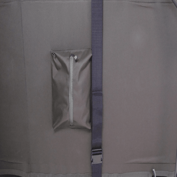 CARPSPIRIT-BLAX-3-SEASON-4 Detalle de la funda del saco de dormir para carpfishing Blax 3