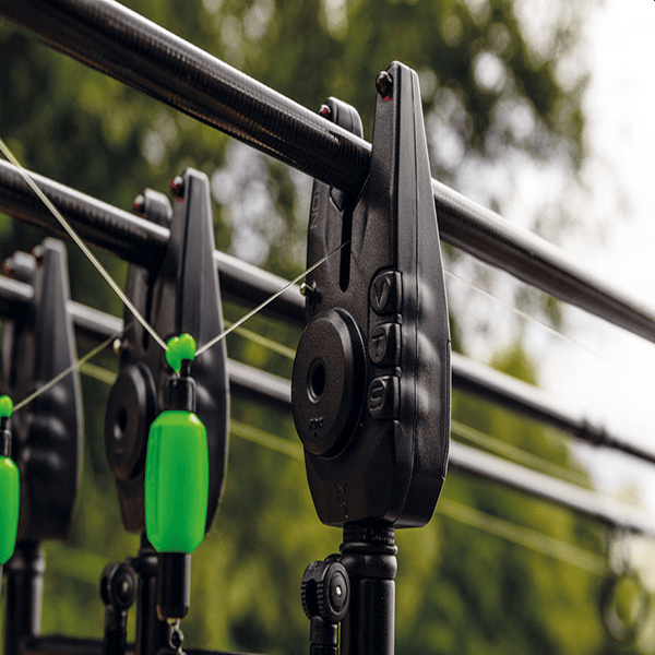 FOX-MINI-MICRON-3 alarmas Fox Mini Micron X en una caña de pescar