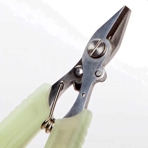 RIDGEMONKEY-NITE-GLO-BRAID-SCISSORS-3