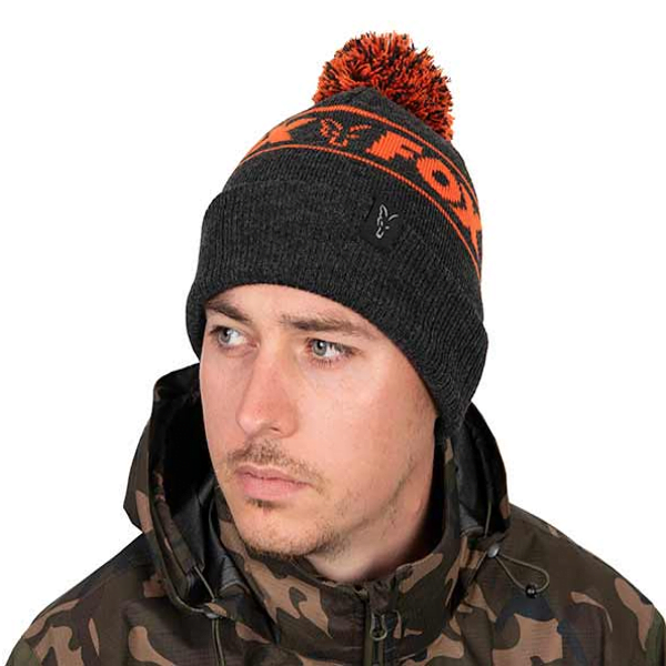 FOX BOBBLE HAT ORANGE 2
