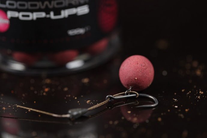 STICKY BLOODWORM POP-UP 1