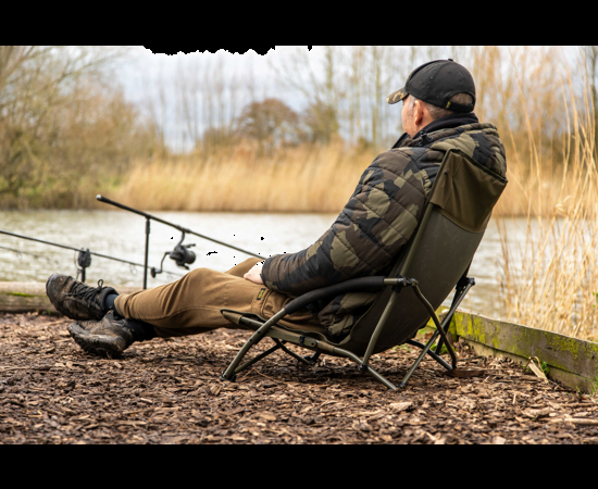 AVID CARP REVOLVE LOW CHAIR 7 Avid Carp Revolve Low Chair