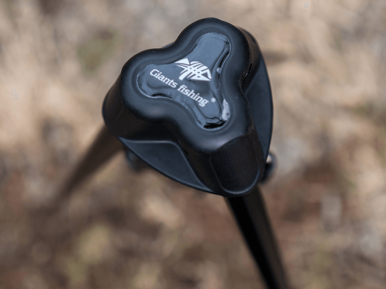 GIANTS TRÍPODE PESAJE 9