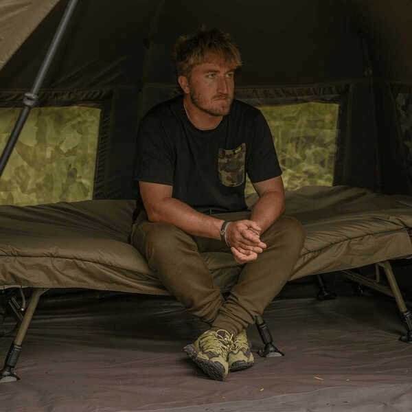 AVID CARP BENCHMARCH STANDAR SYSTEM 13 Avid Benchmark Ultra Standard System