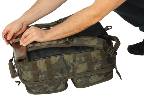 GIANTS COMPAC RUCKSACK 4 Giants Fishing Compact Rucksack