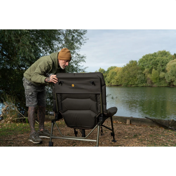 SOLAR WORLDWIDE COUCH CHAIR 7 SOLAR WORLDWIDE COUCH CHAIR 7