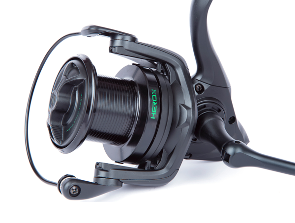 Carrete Sonik Herox 10000