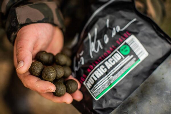 LK Baits Lukas Krasa Boilies Ácido Nutrico 2 LK Baits Lukas Krasa Boilies Ácido Nutrico 2