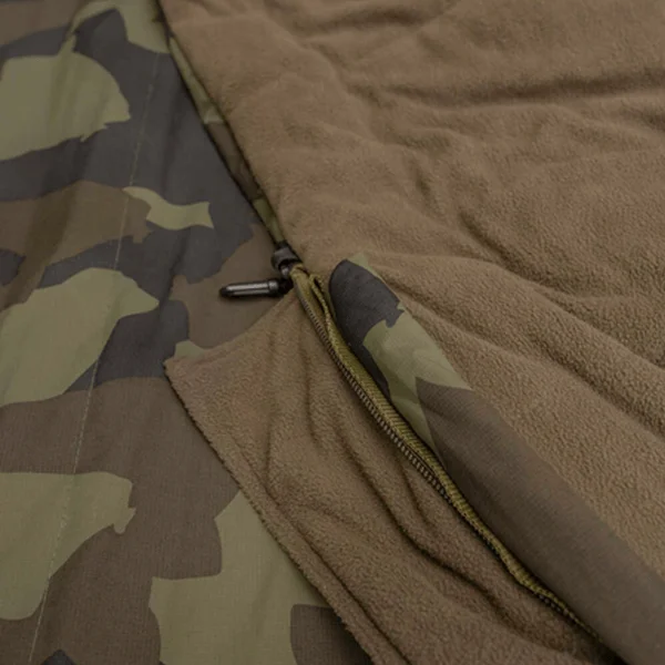 Avid Carp Ascent Rs Camo Sleeping Bag Standard con capucha y bolsillo almohada
