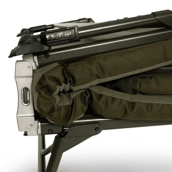 Avid Carp Benchmark Ultra X Bed de 90 x 210 cm con 8 patas LevelTech