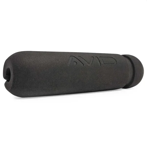 Avid Carp Captive Net Float en verde oscuro visible en el agua