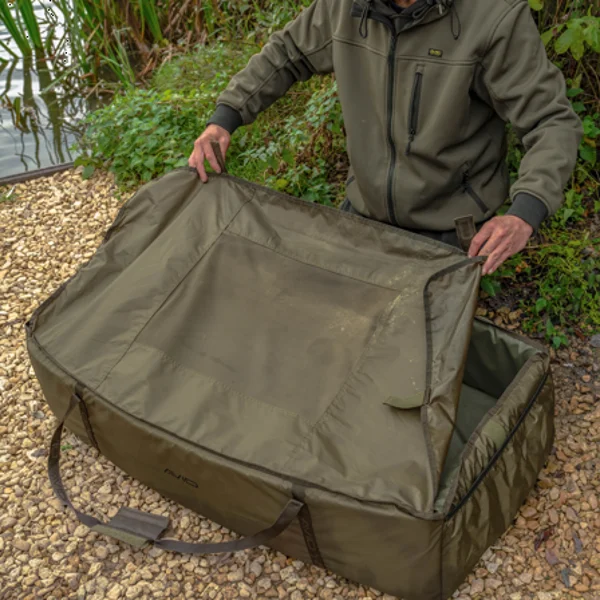 Avid Carp Revolve Carp Cradle de 110 x 70 x 40 cm para el cuidado de la carpa