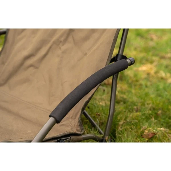 Avid Carp Revolve Low Chair estilo Revolve de 2,75 kg
