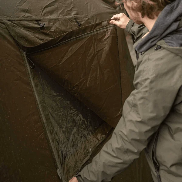 Avid Carp Revolve Screen House Compact con impermeabilidad de 10.000 mm