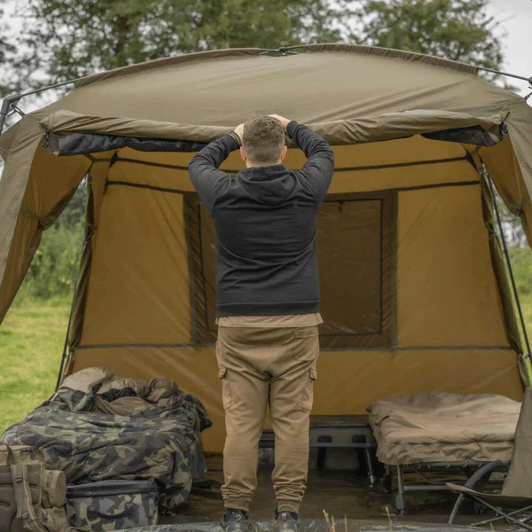 Avid Carp Revolve Screen House carpa social para 2 personas
