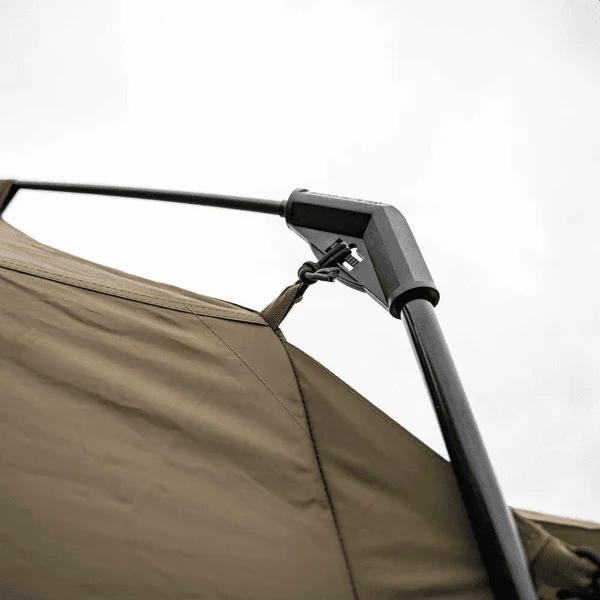Avid Carp Revolve Screen House carpa social para 2 personas