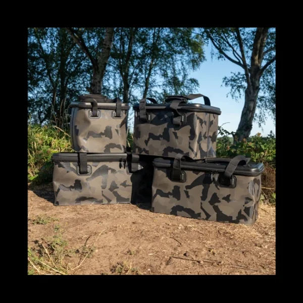 Avid Carp Stormshield Camo Eva Carryall 50lt con cremalleras de 10 mm y correas de neopreno