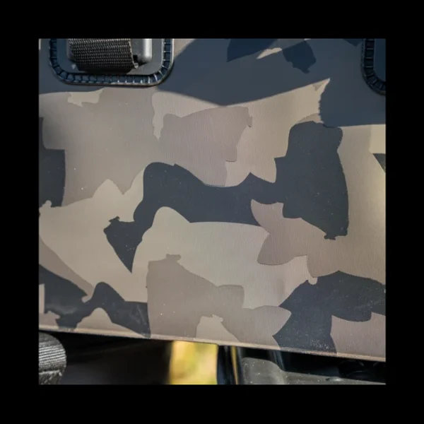 Avid Carp Stormshield Camo EVA Carryall de 50LT con acabado camo
