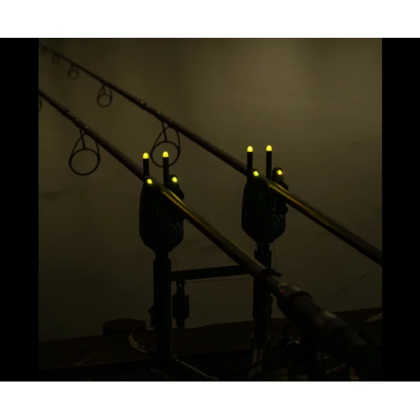 Avid Carp VTX+ Illuminated Snag Ears con doble LED sincronizado