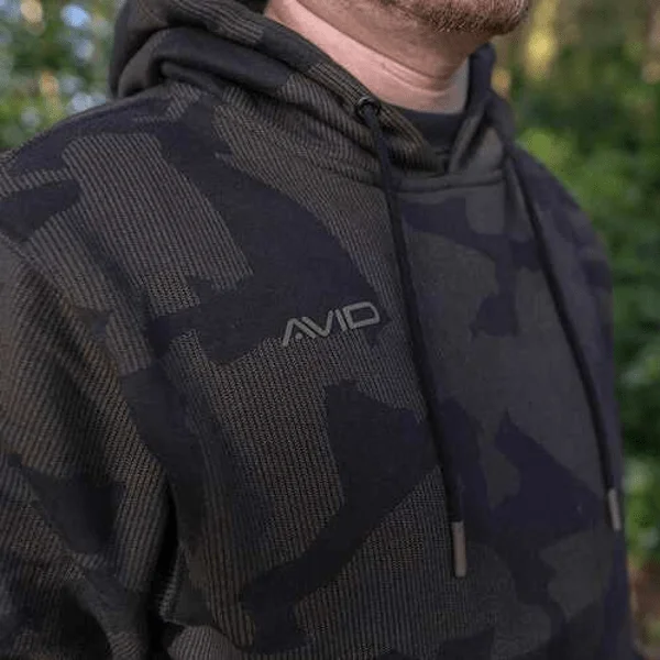Avid Carp Distortion Camo comoda y calida estilo carpfishing