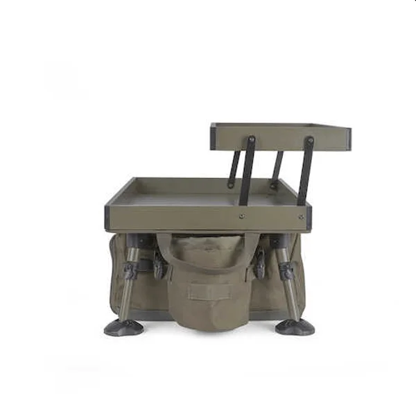 Avid Carp Double Decker mantiene el material fuera del suelo