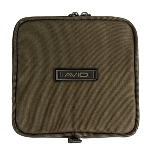 Avid Carp Compound Luggage estuche compacto del terminal