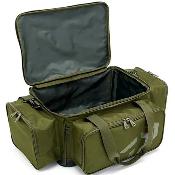 Daiwa Black Widow Carryall con base de PVC