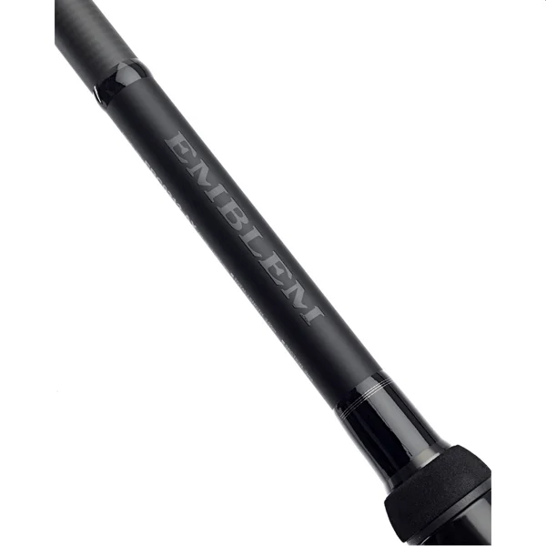 Daiwa Emblem Carp 10 con carbono HVF