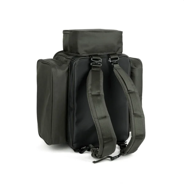 Bolso Daiwa Infinity Low Level bajo la silla-cama