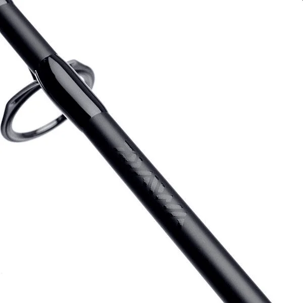 Daiwa Vertice Carp con anillas de 50mm