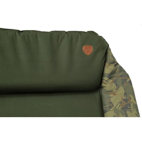 Giants Fishing Bedchair Gaube XT 6 patas