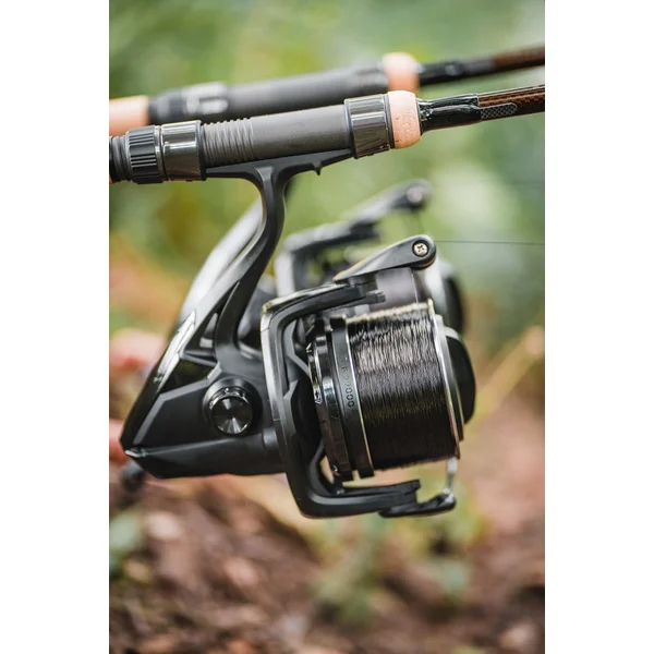 GIANTS CARRETE DELUXE FD 9000 4