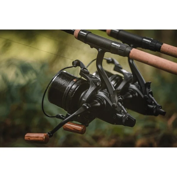 GIANTS CARRETE DELUXE FS 9000 5