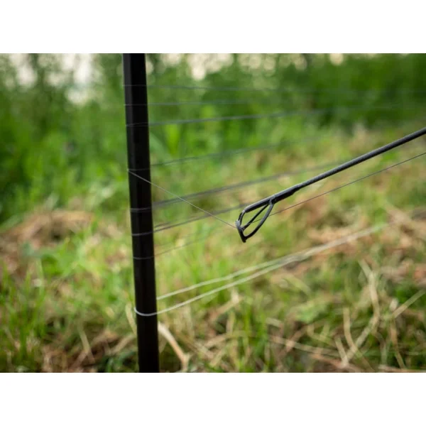 Giants Fishing Distance Spin Bank Stick