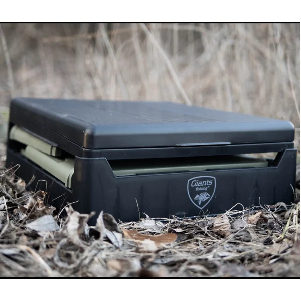 Giants Fishing Toilet Compact