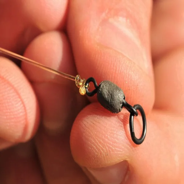 Korda Chod Swivel montado en plataforma de chod