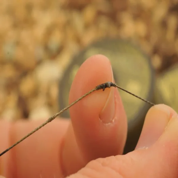 Korda Kamo patron de camuflaje con bandas