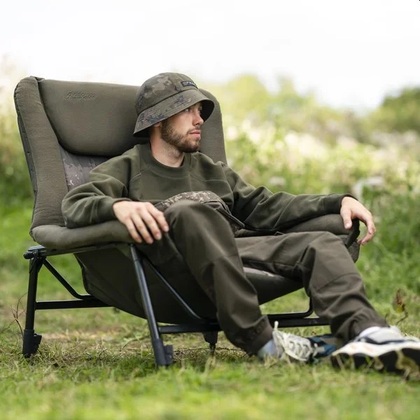 Nash Silla Indulgence Emperor Camo tipo cubo