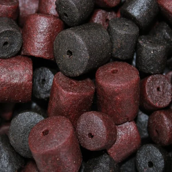 Pro Elite Baits Atractor Pellets Red Krill-Halibut con base Coppens