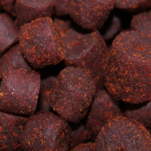 Pro Elite Baits Atractor Pellets Robin Red de 14-20mm