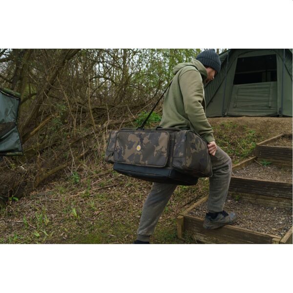SOLAR TACKLE WORLDWIDE CARRYALL LARGE 9