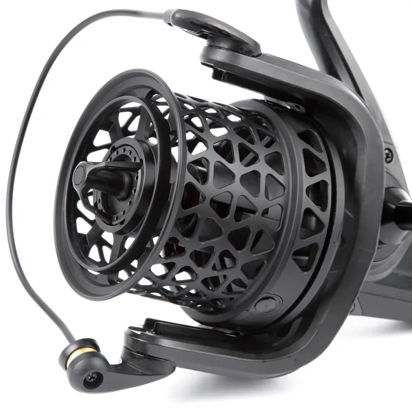 Carrete Sonik Turbospod Carbon 14000 clips triple bloqueo