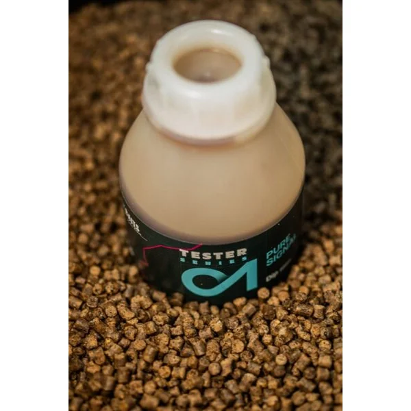 LK Baits Dip Tester Series_01 Pure Signal 200ml - dip aplicado sobre boilies