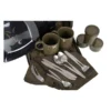 Contenido Del Fox Camolite 2 Person Dinner Set: Platos, Tazas, Cubiertos Y Botes