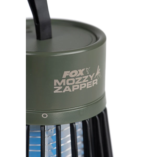 Detalle del logotipo y el interruptor del Fox Mozzy Zapper