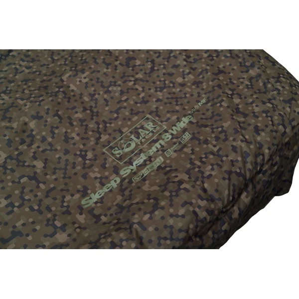 Detalle del camuflaje Solar-Cam del Solar SP C-Tech 8 Leg Sleep System Detalle del camuflaje Solar-Cam del Solar SP C-Tech 8 Leg Sleep System Wide