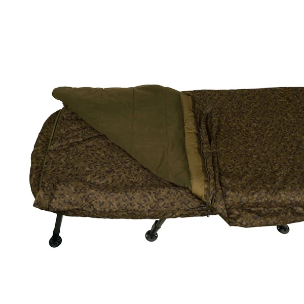 Solar SP C-Tech 8 Leg Sleep System Wide: saco de dormir abierto sobre Solar SP C-Tech 8 Leg Sleep System Wide: saco de dormir abierto sobre la cama